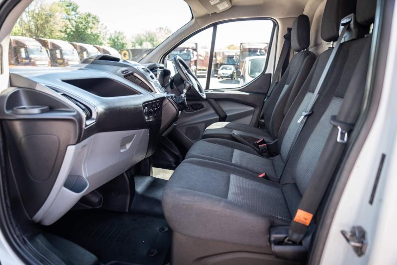 FORD TRANSIT CUSTOM