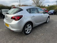 VAUXHALL ASTRA