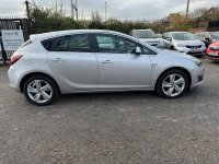 VAUXHALL ASTRA