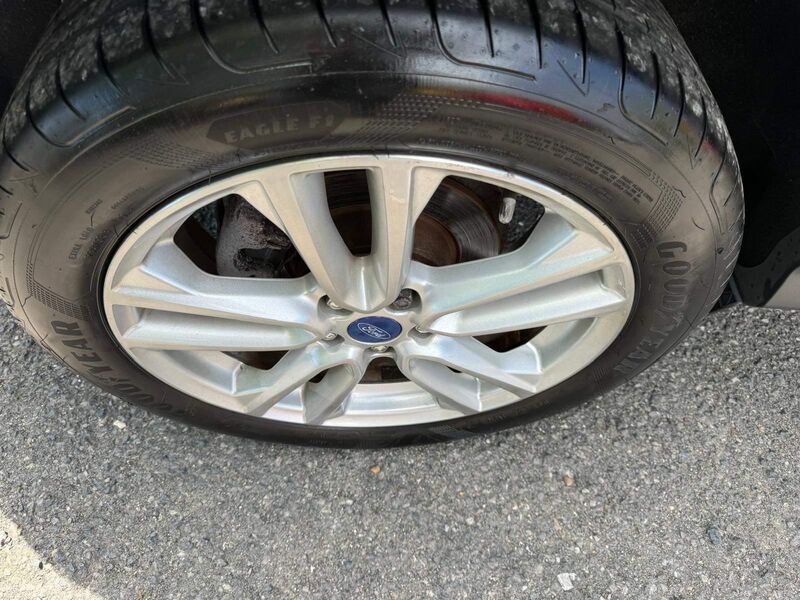 FORD KUGA