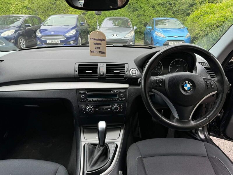 BMW 1 SERIES