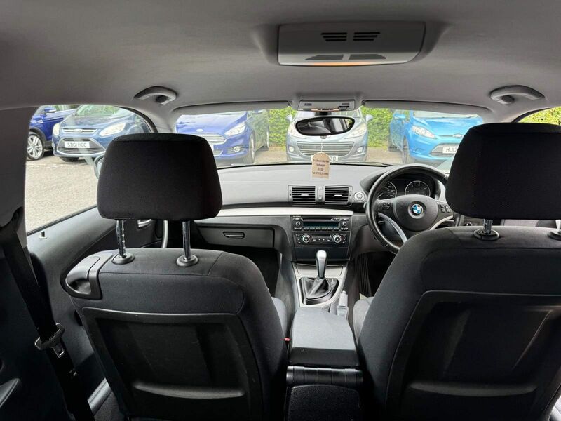BMW 1 SERIES