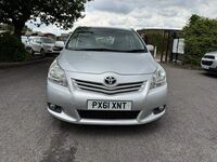 TOYOTA VERSO