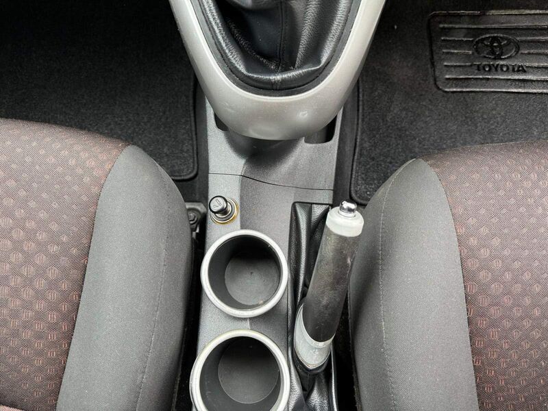 TOYOTA VERSO