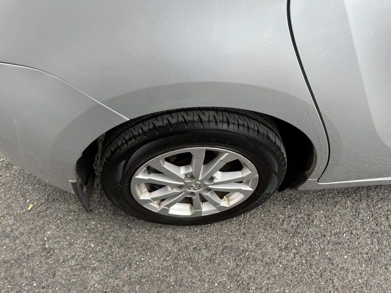 TOYOTA VERSO
