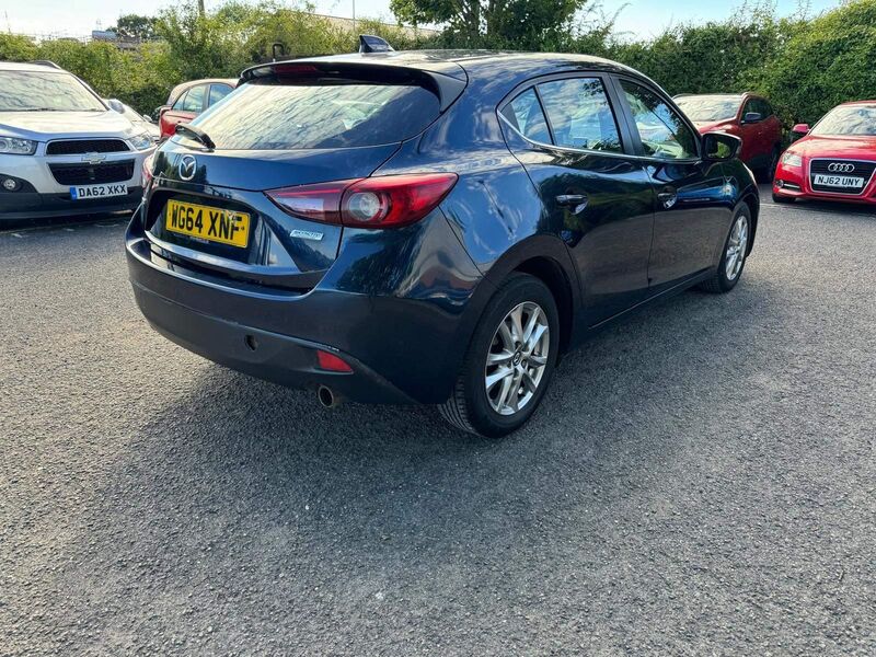 MAZDA MAZDA3
