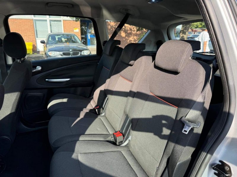 FORD S-MAX