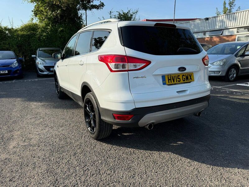 FORD KUGA