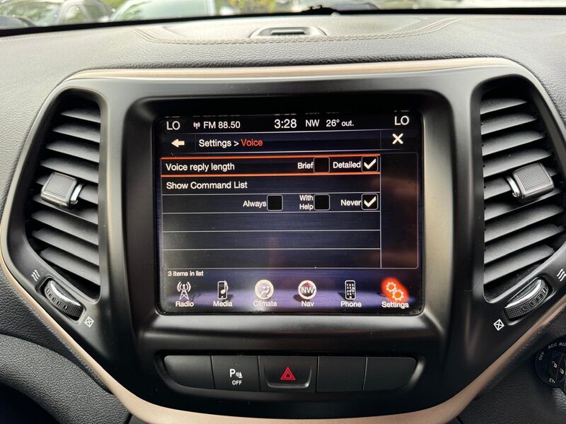 JEEP CHEROKEE