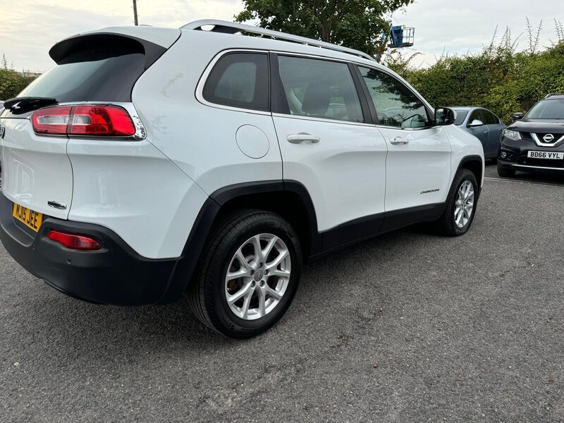 JEEP CHEROKEE