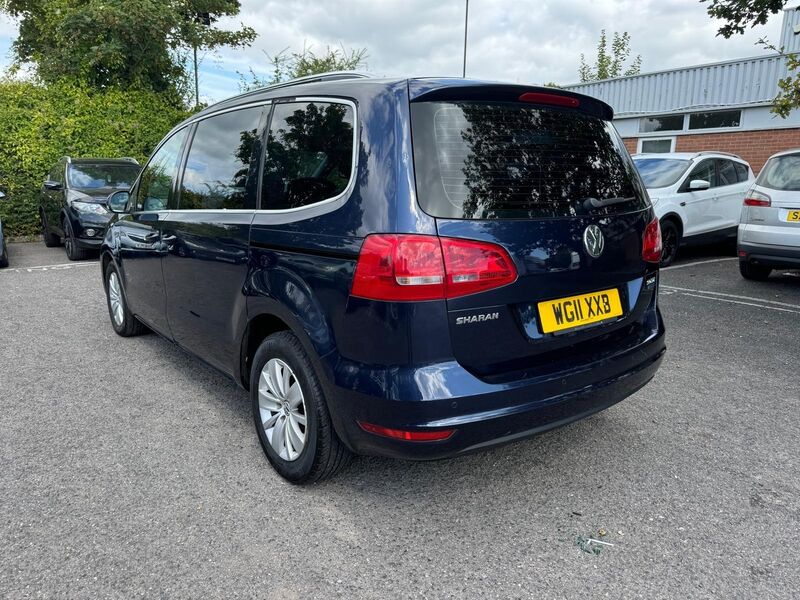 VOLKSWAGEN SHARAN