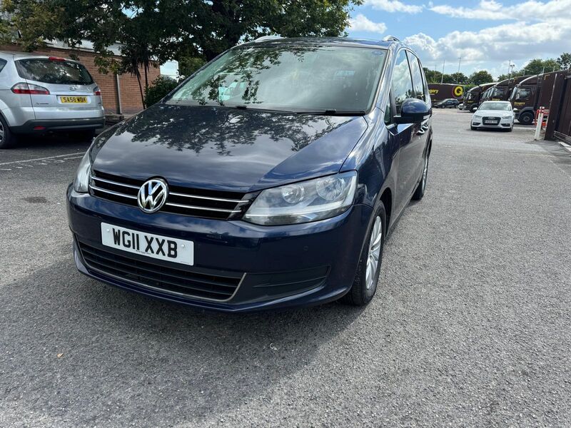 VOLKSWAGEN SHARAN