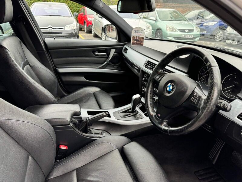 BMW 3 SERIES
