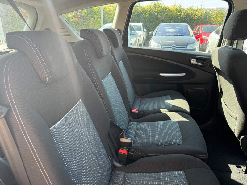FORD S-MAX