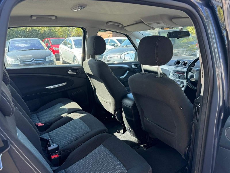 FORD S-MAX
