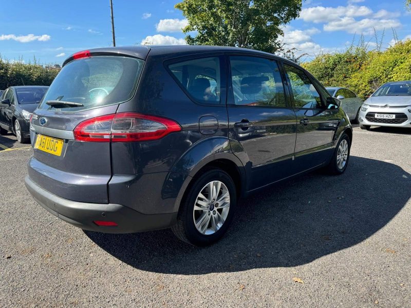 FORD S-MAX