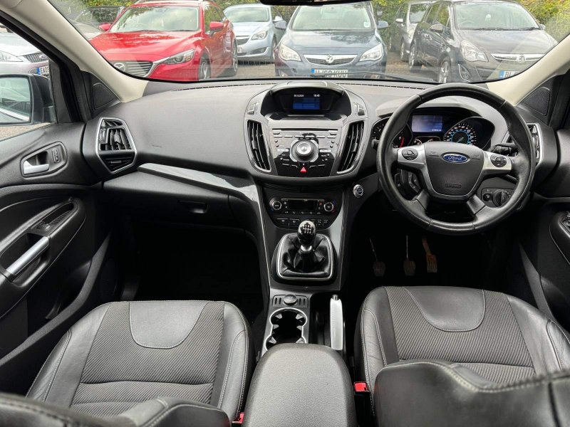 FORD KUGA