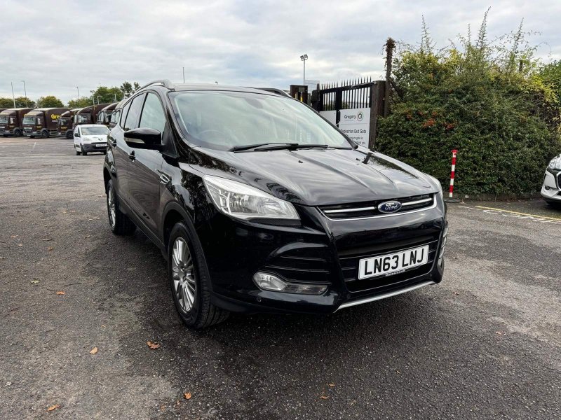 FORD KUGA