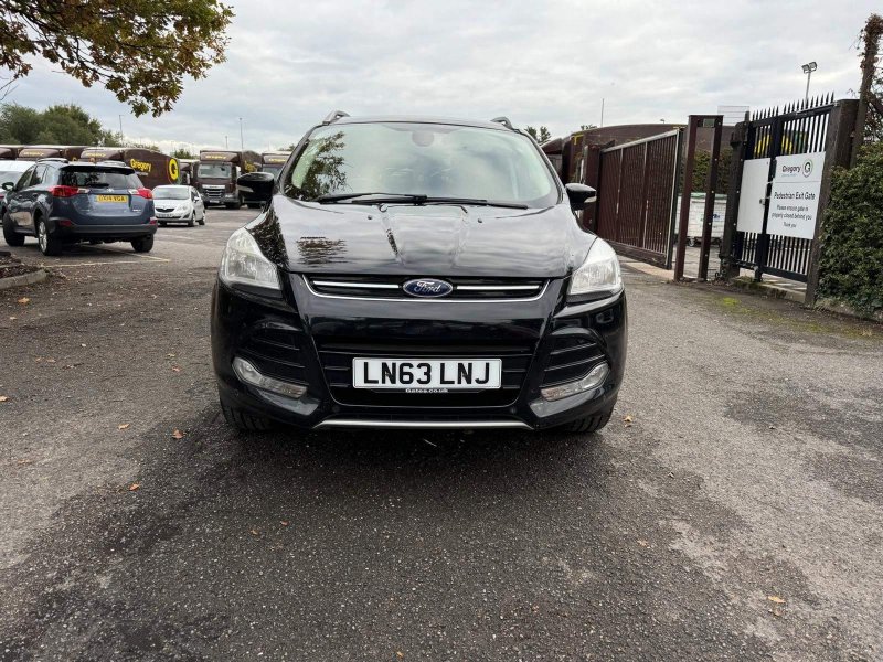FORD KUGA