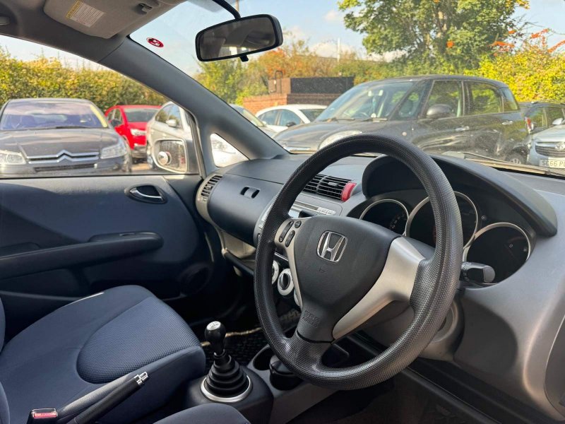 HONDA JAZZ