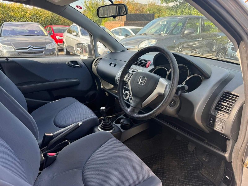 HONDA JAZZ
