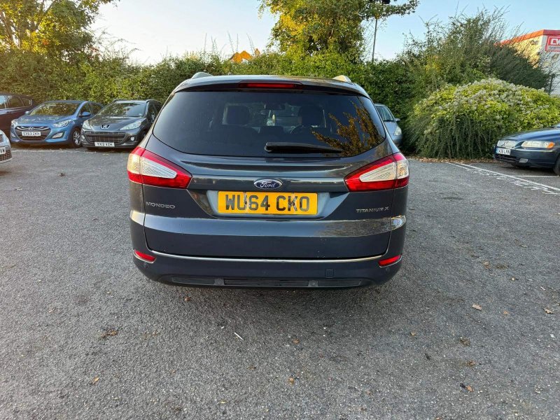 FORD MONDEO