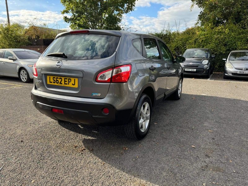 NISSAN QASHQAI