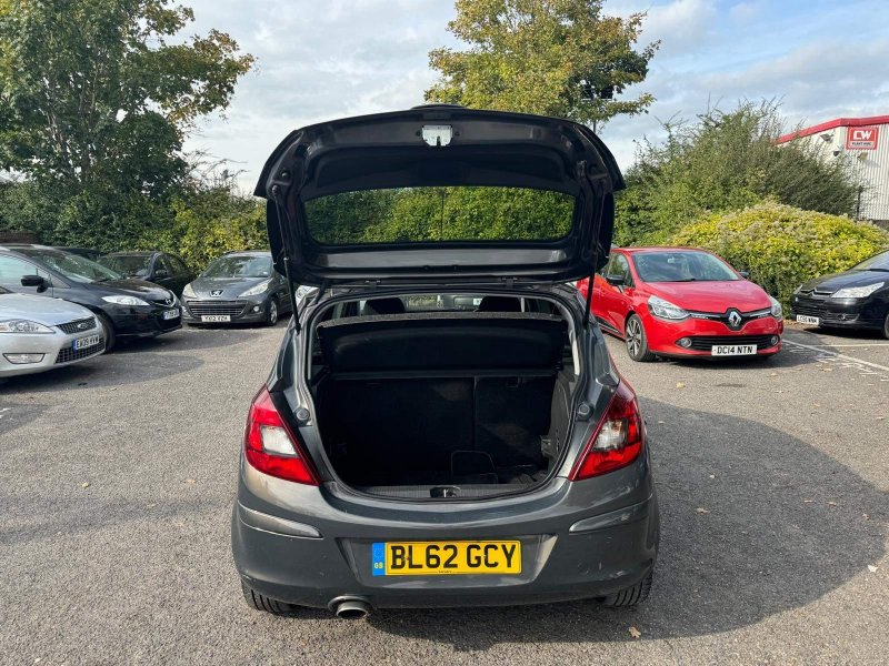 VAUXHALL CORSA