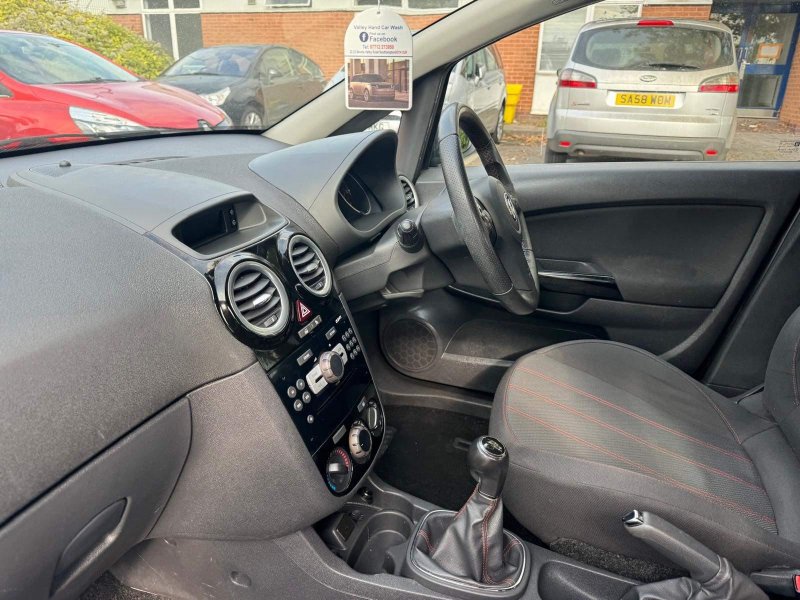 VAUXHALL CORSA