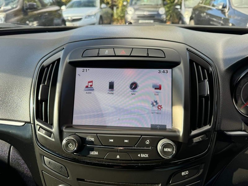 VAUXHALL INSIGNIA