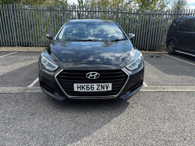 HYUNDAI I40