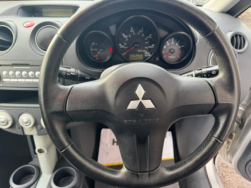 MITSUBISHI COLT