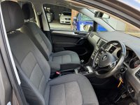 VOLKSWAGEN GOLF SV