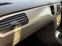 VOLKSWAGEN GOLF SV