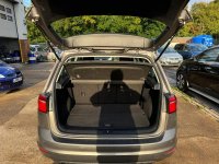 VOLKSWAGEN GOLF SV