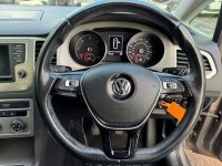 VOLKSWAGEN GOLF SV