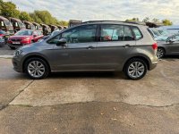 VOLKSWAGEN GOLF SV