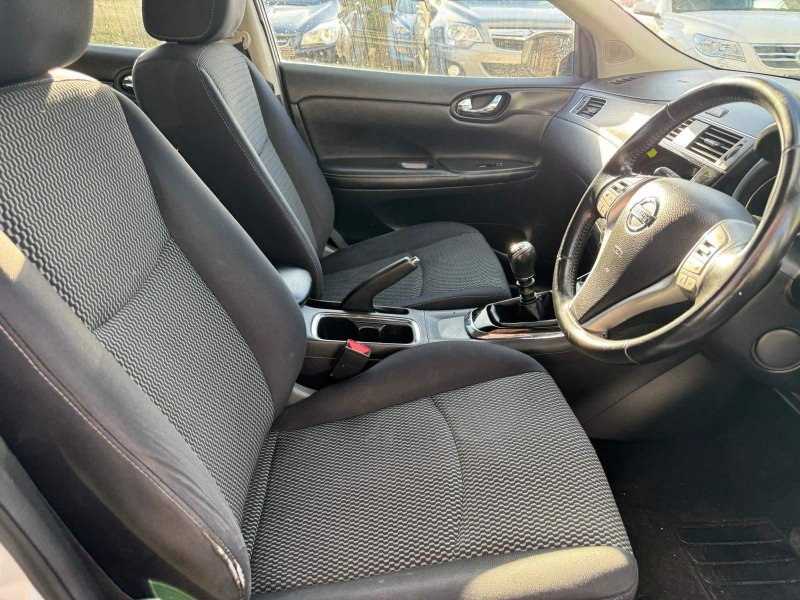NISSAN PULSAR