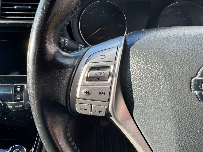 NISSAN PULSAR