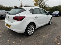 VAUXHALL ASTRA
