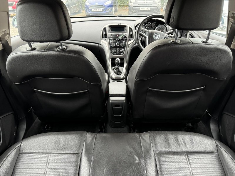 VAUXHALL ASTRA