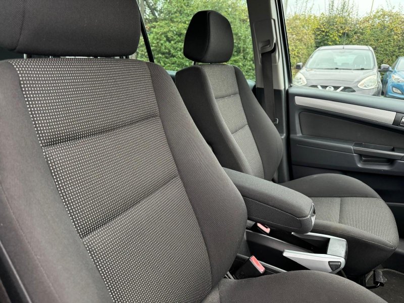 VAUXHALL ZAFIRA