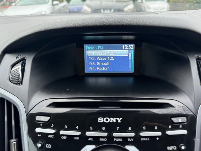 FORD FOCUS