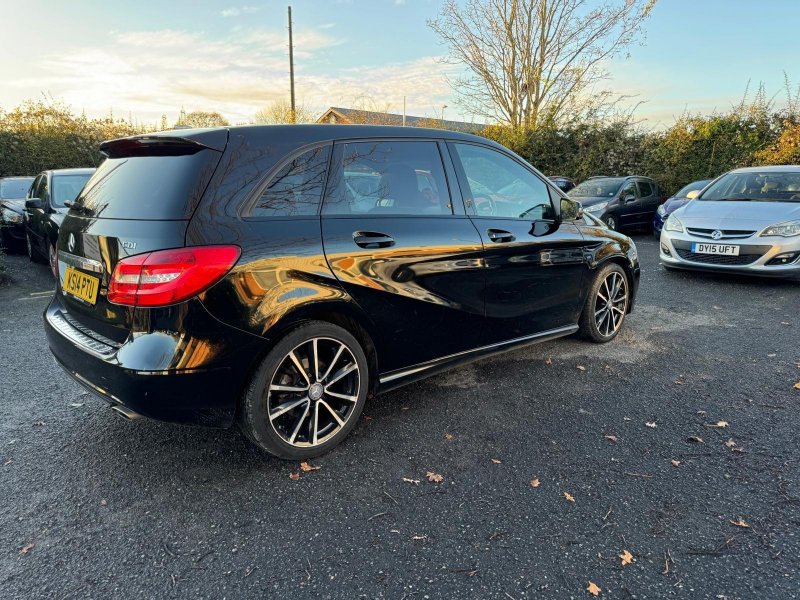 MERCEDES-BENZ B CLASS