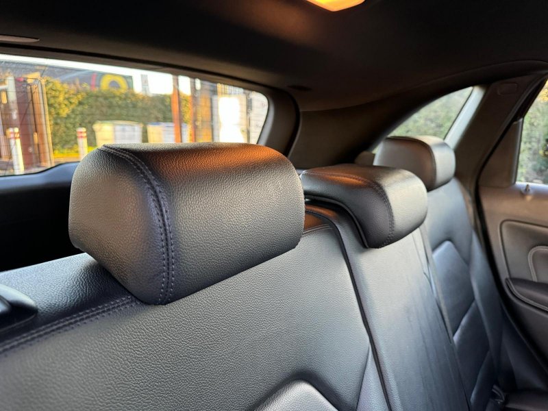 MERCEDES-BENZ B CLASS