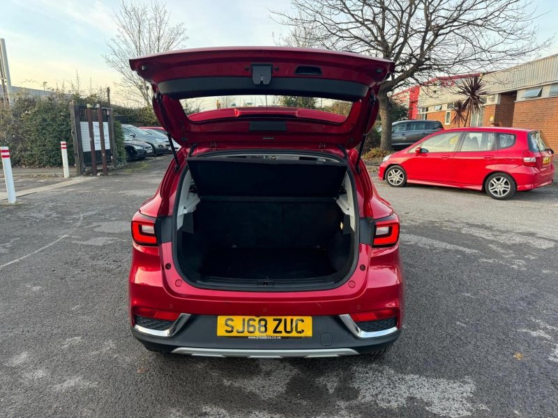 MG ZS