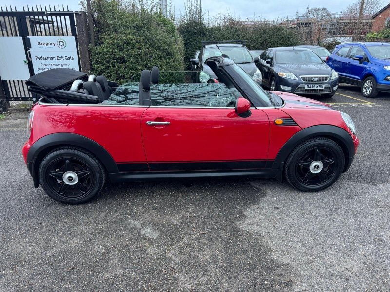MINI CONVERTIBLE