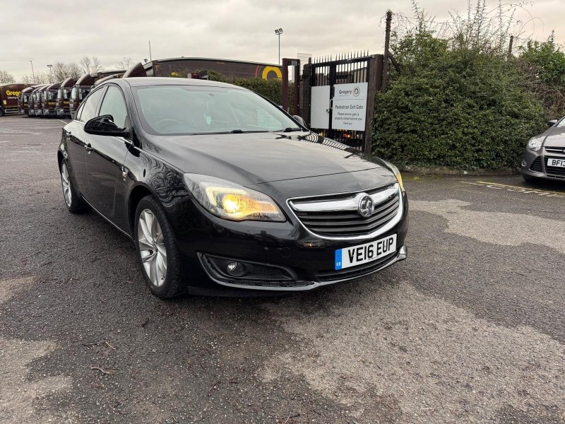 VAUXHALL INSIGNIA