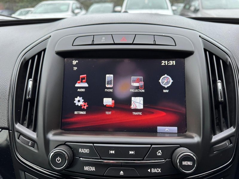 VAUXHALL INSIGNIA