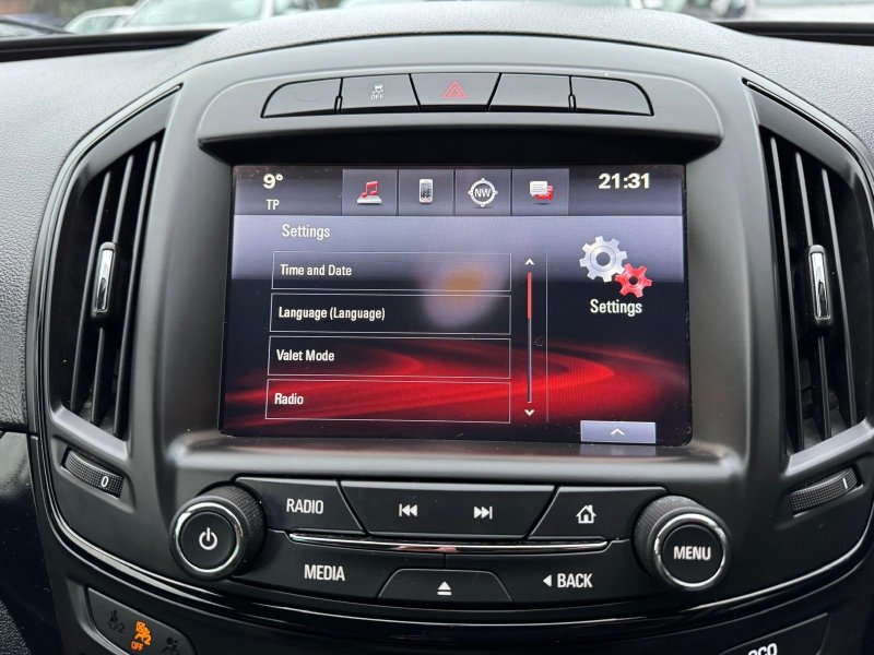 VAUXHALL INSIGNIA